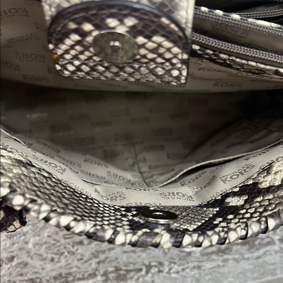 Snakeskin Pattern Women Bag - Picture 13 of 15